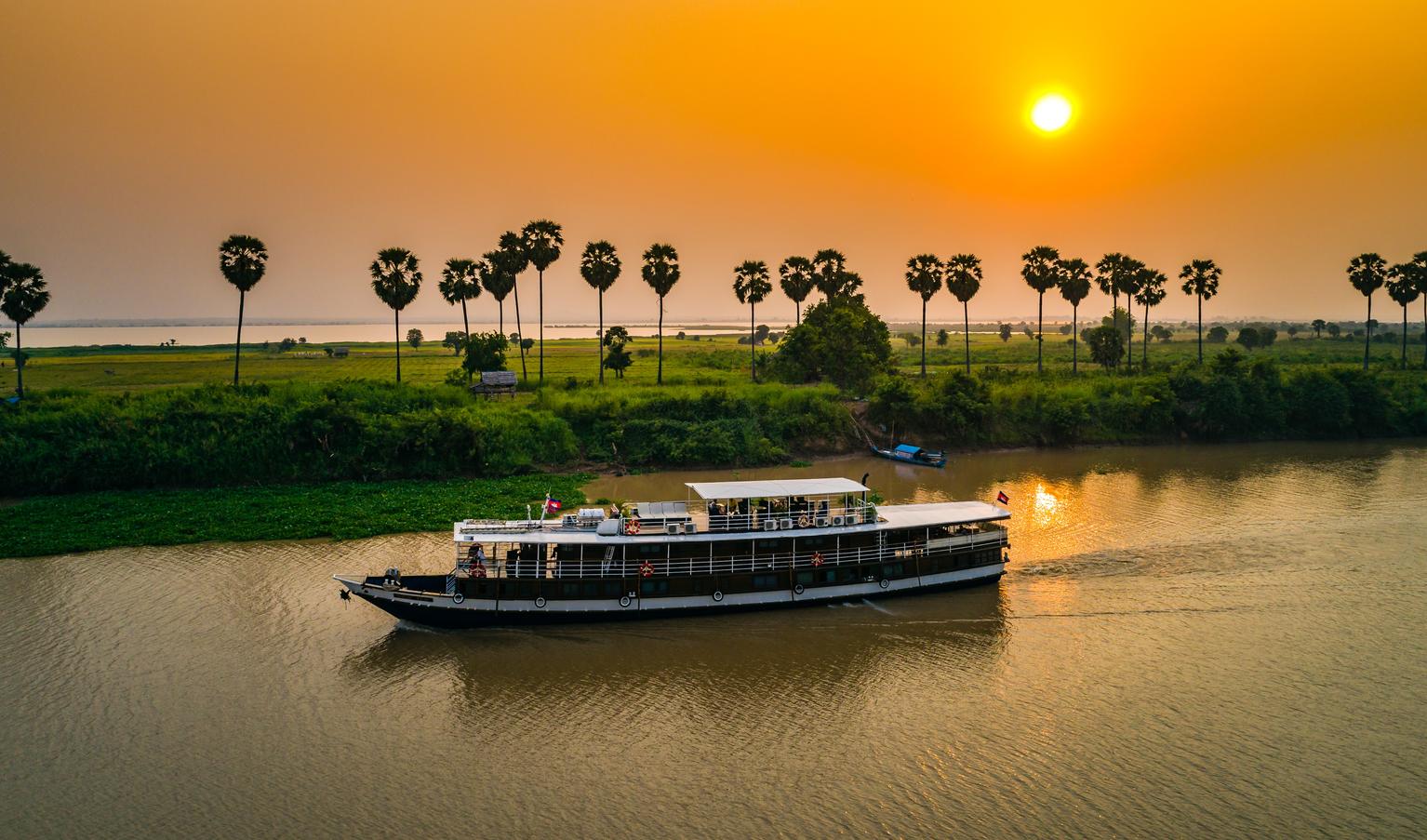 River Cruises Phnom Penh
